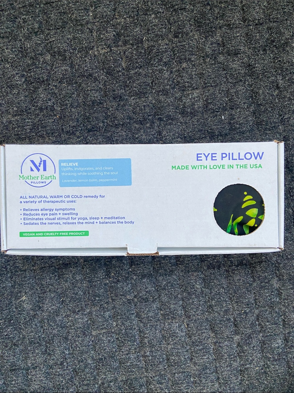 Eye Pillow for yoga, sleep or meditation - Black with Green Accents